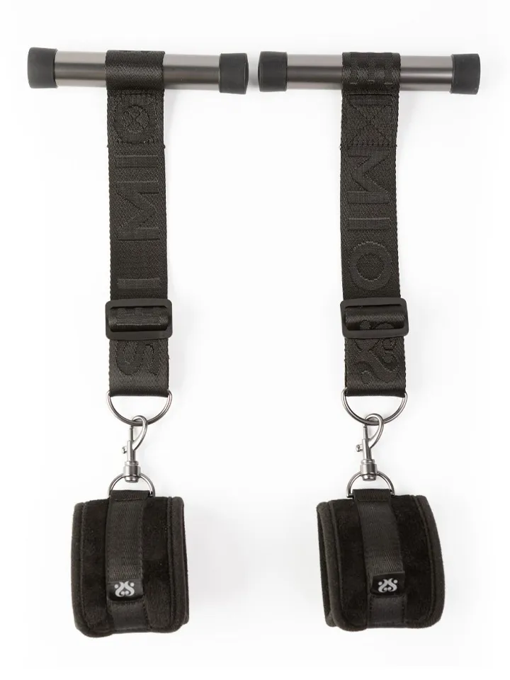 Doorway Control Play Over-Door Cuffs - Amata meistars 2 [full]