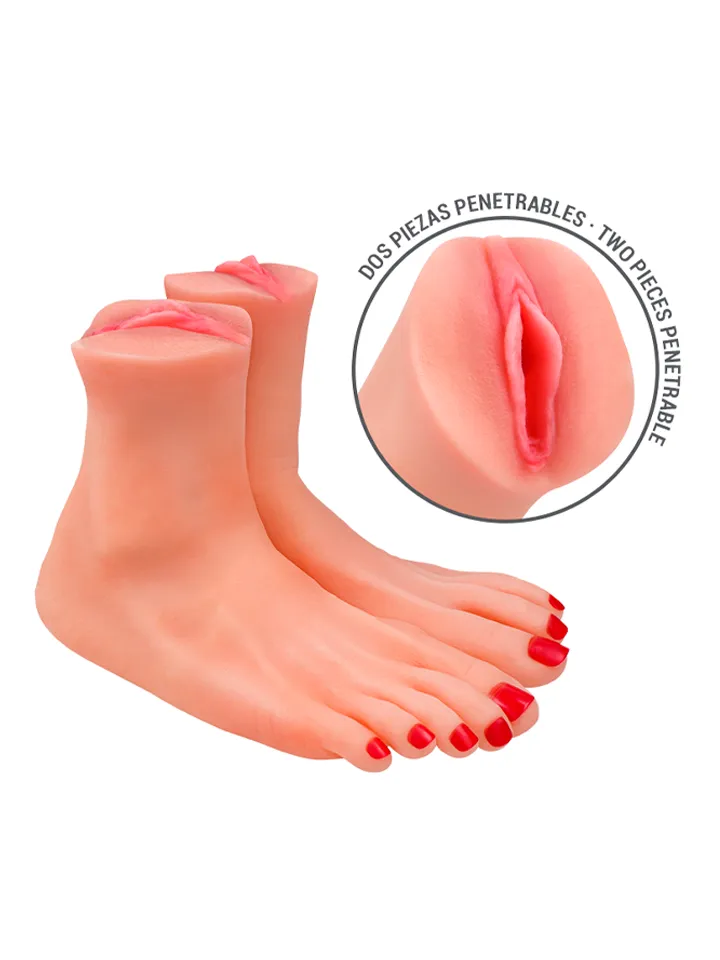 Gabbie Two-piece Foot-shaped Masturbator - Masturbators 2 [full]