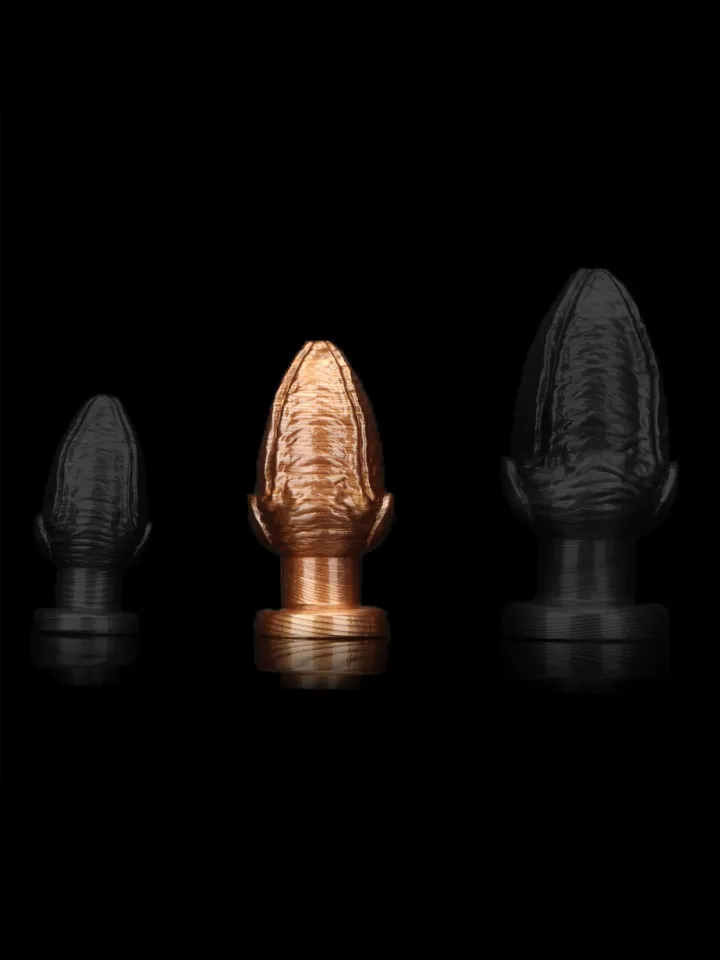 Metallic Fantasy Goldnut Plug Medium 15 cm - XL Buttplug 1 [full]